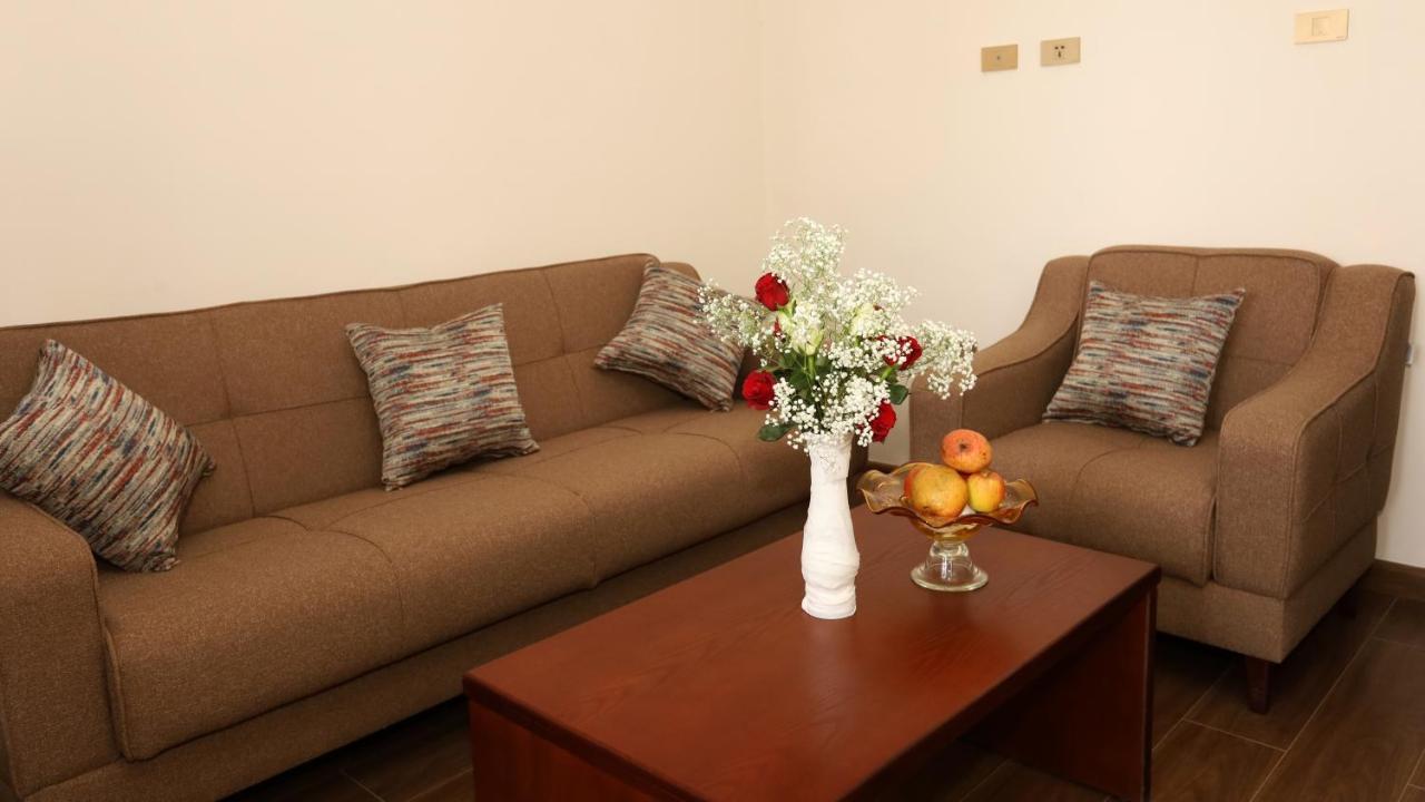 Black Horse Hotel Apartment Addis Ababa Ngoại thất bức ảnh
