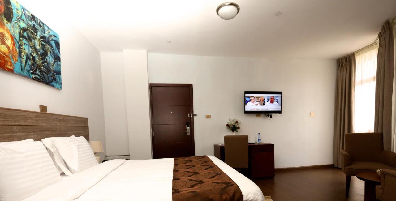 Black Horse Hotel Apartment Addis Ababa Ngoại thất bức ảnh
