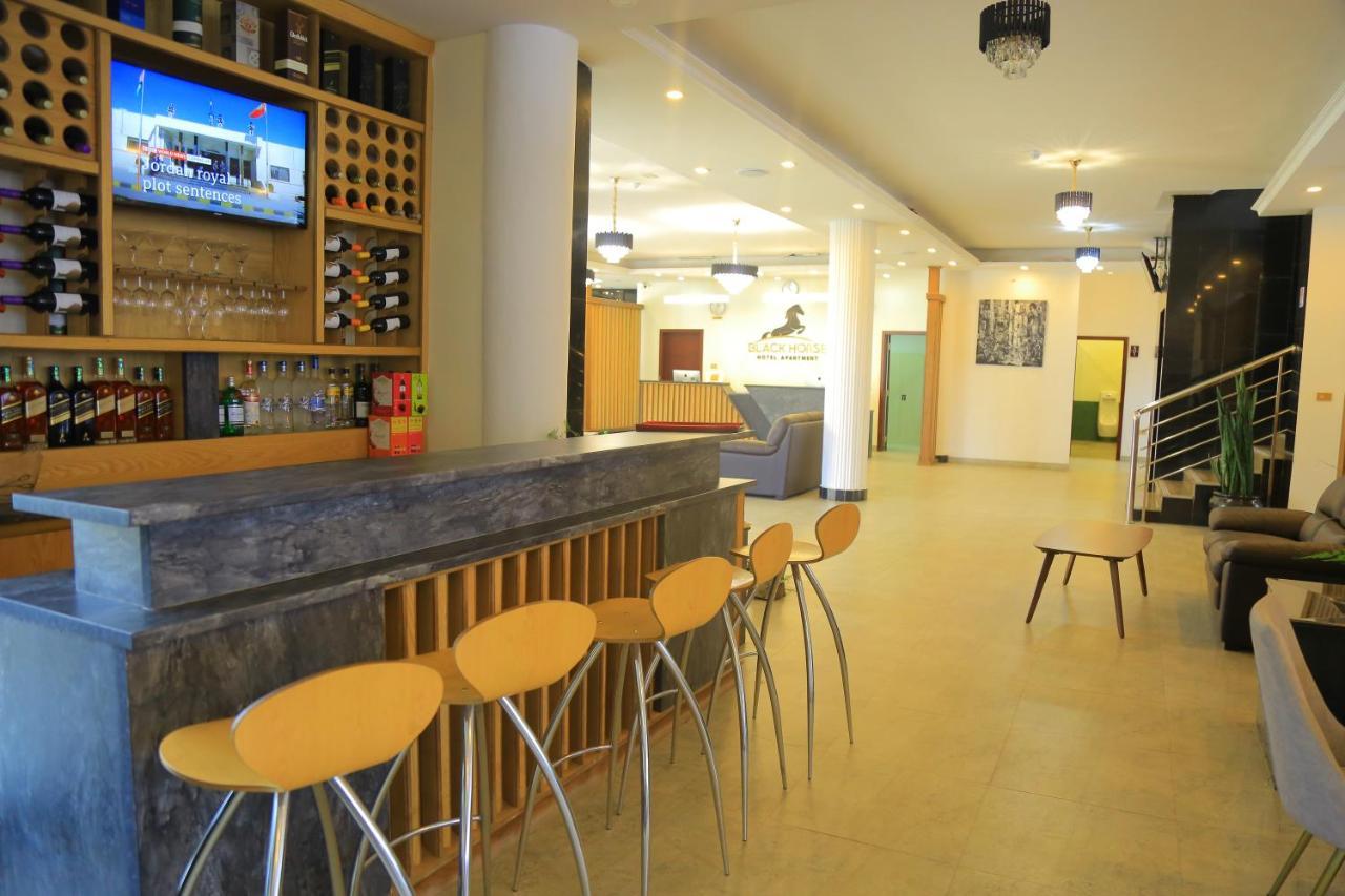 Black Horse Hotel Apartment Addis Ababa Ngoại thất bức ảnh